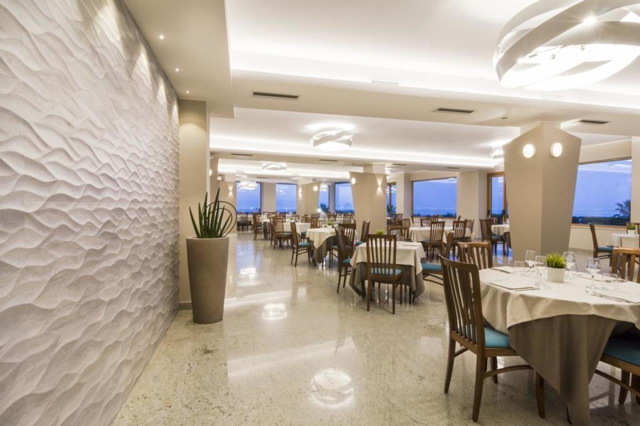 Hotel Meridiano Termoli Esterno foto
