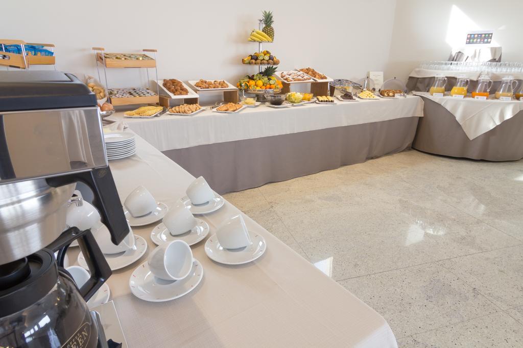 Hotel Meridiano Termoli Esterno foto