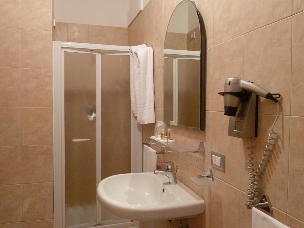 Hotel Meridiano Termoli Camera foto